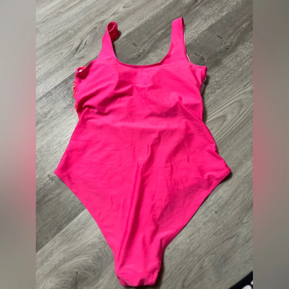 SHEIN Pink Block One Piece bathing suit